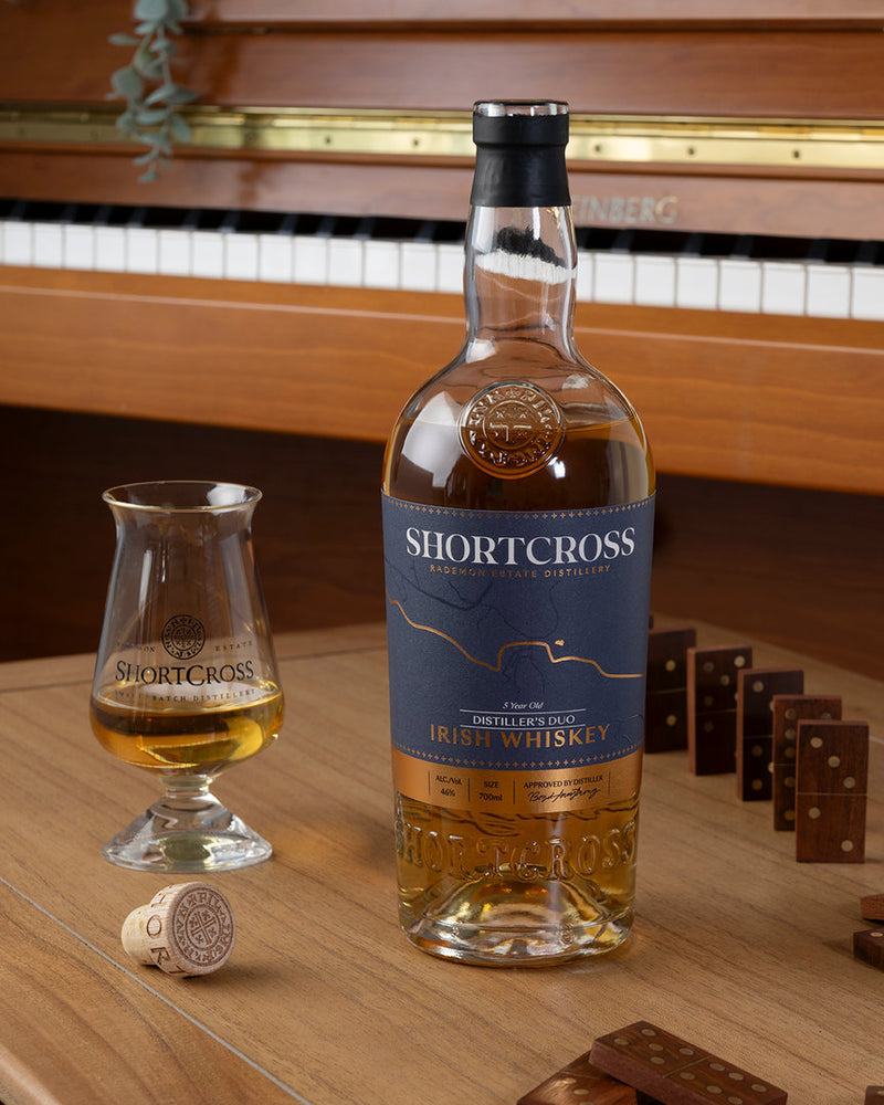 Shortcross Distiller's Duo 5 ans Malt &amp; Pot Still Whisky 0,7 l